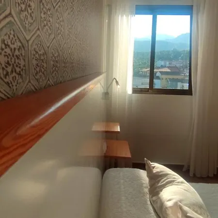 Altamira ゲストハウス *